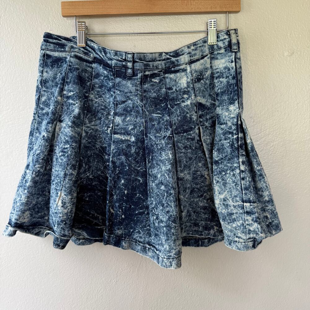Thrill vintage acid wash denim pleated mini skirt flared silhouette. size 1X - Picture 8 of 10